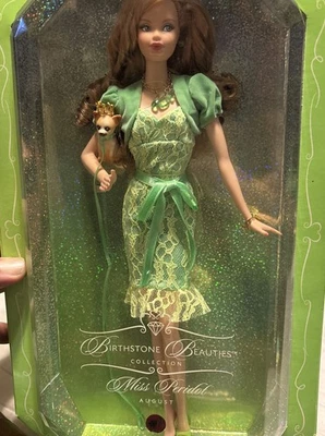 Barbie Birthstone Beauties Miss Peridot muñeca de agosto K8697 verde Mattel 2007 💚 Foto 1 de 4