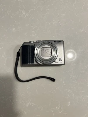 Nikon COOLPIX A900 Foto 1 de 4