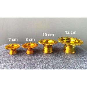 4 x Bandeja de ofrendas de amuletos de oro tailandés y plata para altar de Buda de adoración de plástico - Imagen 1 de 10