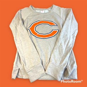 Chicago Bears NFL Football Teens Oatmeal/Gray Long Sleeve Sweatshirt Girls Med M - Picture 1 of 9