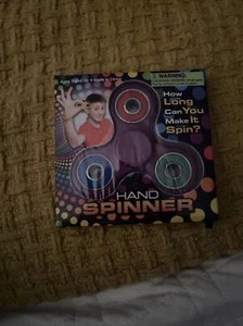 **NEW Purple Glow in the Dark Fidget Hand Spinner - Picture 1 of 2