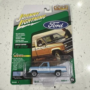 1/64 JOHNNY LIGHTNING CLASSIC GOLD 1984 FORD RANGER XL PICKUP BLUE & WHITE - Picture 1 of 4