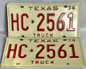 1974 VTG Texas TRUCK license plates #HC 2561 NOS DMV Clear Can Be Registered TX - Picture 1 of 2