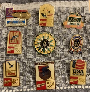 Vintage Olympia Pin gerahmt Lot 9 verschiedene Knöpfe Hut Revers Atlanta 1996 NOS - Bild 1 von 10