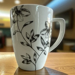 4er Set Corelle Koordinaten LIEBLINGSFLEUR 12 Unzen Porzellan Kaffeebecher Tasse Set - Bild 1 von 12