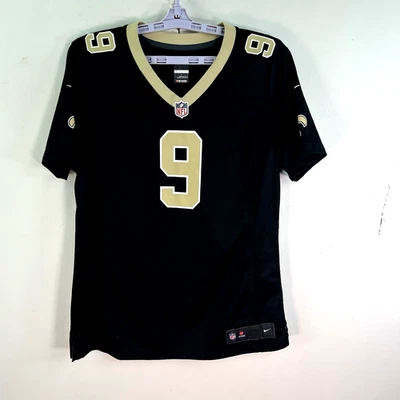 Camiseta feminina NFL On Fiels Drew Brees #9 NO Saints tamanho G preta/dourada Nike - Imagem 1 de 4