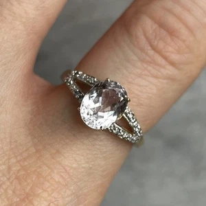 Kunzite & Diamond Split Shoulder Ring 9ct 9k Yellow Gold - Size N - Picture 1 of 11