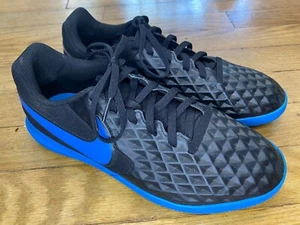 Nike React Tiempo Legend Indoor Soccer Shoes AT5882-004 Black/Blue Size 6Y - Picture 1 of 9