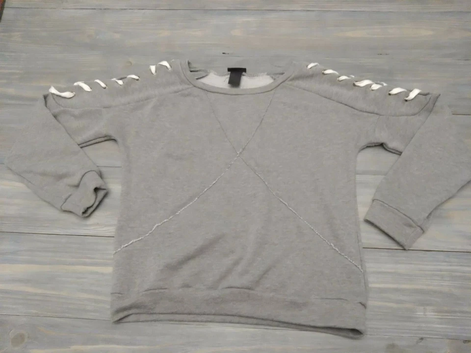 Rue21 Women's Sweatshirt Large Gray Pullover Unique Lace up Sleeves - Image 1 of 4