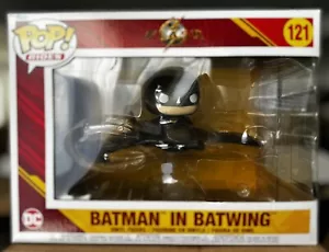 Neu Funko Pop! Rides Super Deluxe: The Flash - Batman in Batwing Vinyl #121 - Bild 1 von 4