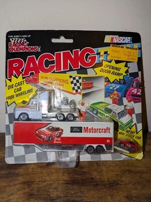 CAMPEONES DE CARRERAS, #15 CARROCERÍA GEOFF, MOTORCRAFT FORD, TRANSPORTADOR DE EQUIPO Y COCHE 1/87 Foto 1 de 4