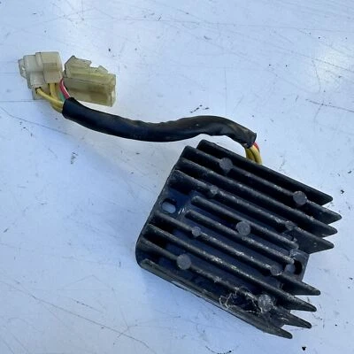 Hyosung GV250 Aquila EFI 2014 Regulador de voltaje rectificador reg Foto 1 de 4