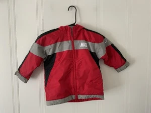Nike Kid's Red/Gray/Black Reflective Reversible Raincoat Sz 4 (Boy) Hooded - Picture 1 of 9