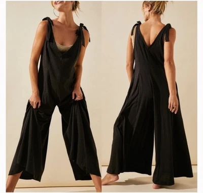 Mono Free People Beach para mujer talla grande Alice pierna ancha carbón correas de corbata Foto 1 de 4