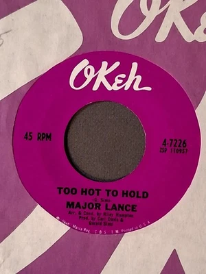 northern soul  MAJOR LANCE   Too Hot To Hold / Dark And Lonely   OKEH 7226    M- - Image 1 of 2