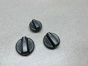 Toyota Celica 2000-2005 perillas de interruptor de control de aire acondicionado central para tablero de equipos originales (3) - Imagen 1 de 3