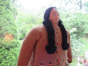 Old Sioux Beaded Male Doll - Picture 1 of 11