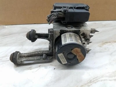 2009-2010 Chrysler 300 ABS Anti Lock Brake Actuator Pump - Image 1 of 3