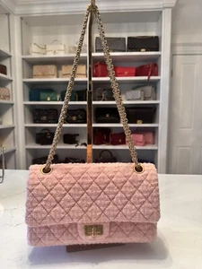 Chanel 2.55 medium In Pink Tweed - Picture 1 of 16
