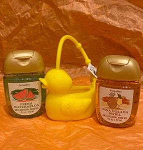 New! BATH BODY WORKS POCKETBAC HOLDER *Rubber Ducky* w/2 Sanitizers Summer ‘25 - Picture 1 of 6
