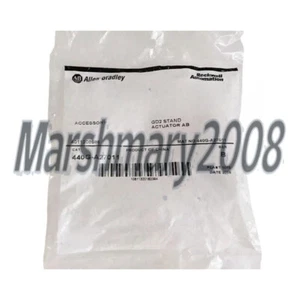 1PCS Brand New Allen-Bradley 440G-A27011 Safety Switch Latch Fast Shipping - Picture 1 of 3