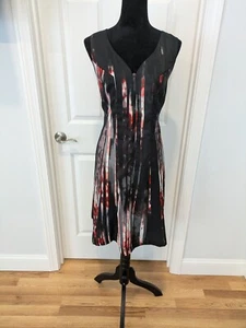 Women's Dress - Picture 1 of 4