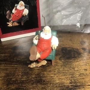 1993 Hallmark Keepsake Coca-Cola Santa Christmas Tree Ornament Relaxing Moment - Picture 1 of 6