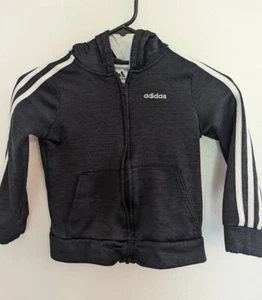 Adidas Kids Size 5 Black Full Zip Jacket Hoodie Three Stripe Pockets Boys Black - Picture 1 of 4
