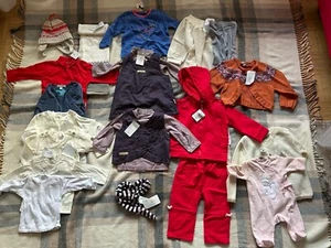 NEU Mädchen Bekleidung 20 Teile Paket ab 0-1 Jahr bis. 86 Kleider Konvolut - Bild 1 von 6
