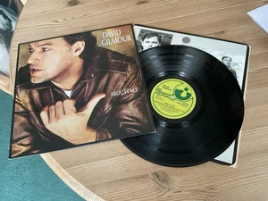 DAVID GILMOUR (PINK FLOYD) - ABOUT FACE - UK PRESSING LP WITH INNER FROM 1984 - Picture 1 of 5