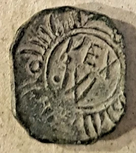 MEDIEVAL: Messina, Sicily: Guglielmo I, Virgin & Holy Child,  Æ11 , 1154-66 - Picture 1 of 2