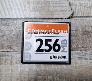 KINGSTON 256mb Compact Flash CF Digital Camera Memory Card *FREE Royal Mail P&P* - Picture 1 of 2