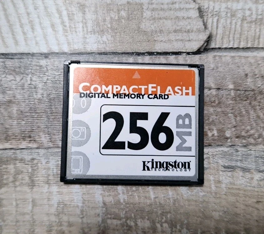 KINGSTON 256mb Compact Flash CF Digital Camera Memory Card *FREE Royal Mail P&P* - Image 1 of 2