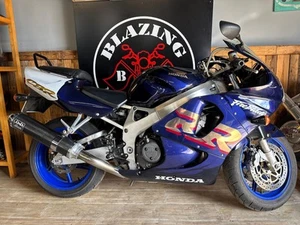 Honda CBR900 cbr 900cc fireblade super sport motorcycle  - Picture 1 of 11