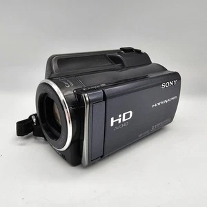Sony Handycam HDR-XR150 120 GB Camcorder Bundle - Picture 1 of 14