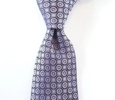 Corbata Tasso Ella lavanda, azul y negro estampado 100 % seda 3 3/8" x 60" Foto 1 de 4