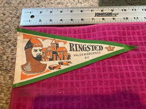 Pennant vintage RINGSTED VALDEMARERNES BY DANIMARCA DANMARK - SPEDIZIONE VELOCE - Foto 1 di 4
