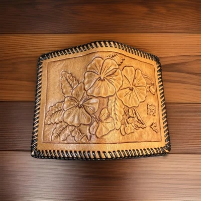 Vintage Hand Tooled Leather Billfold Wallet Kiss Lock Coin Roses Boho Southwest - Image 1 of 4