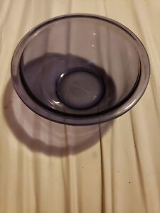 Pyrex Vintage Purple Mixing Bowl 7 " Wide 1 Qt #322 Made In USA