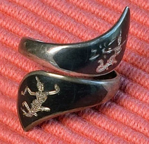 Vintage Silver Niello Siam Ring - Signed "Willy" - expandable shape - sale! - Picture 1 of 5