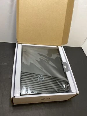 Arris SURFboard (16x4) Docsis 3.0 Cable Modem Plus AC1900 Dual Band Wi-Fi Router - Image 1 of 2