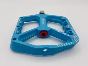 MTB Pedals - Picture 1 of 11