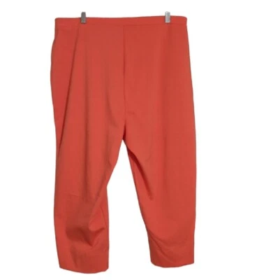Avenue Pants Women 22/24  Capri Pull on Stretch in Coral - Image 1 of 4