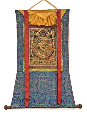 PINTURA THANGKA TIBETANA ORIGINAL MANDALA RUEDA DE LA VIDA ENMARCADA CON SEDA PREMIUM Foto 1 de 4
