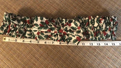 Longaberger Christmas Garter For Large Laundry Or Floor Basket 30” Around NICE! Cover