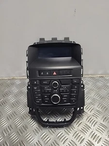 Vauxhall Astra J Mk6 Radio Display & Controls 22919789 UYN 22858076 13360091  - Picture 1 of 9