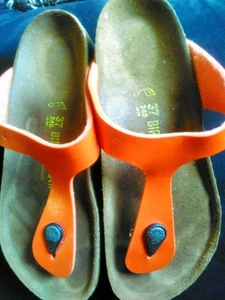 Birkenstock Women's Gizah SZ 6-6.5 US. SZ 37 EU Orange **REDUCED** - Picture 1 of 6