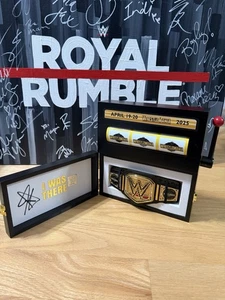 John Cena firmato WWE WrestleMania 41 Las Vegas slot machine mini cintura titolo LE - Foto 1 di 6
