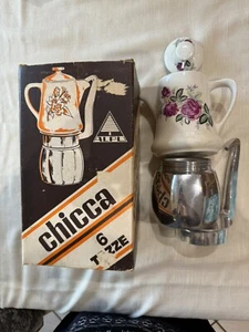 Cafetera de porcelana Chicca vintage antigua pero nunca usada con flores moradas - Imagen 1 de 8