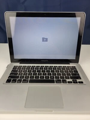 Apple MacBook Pro 13" 2009 Core 2 Duo 2.26GHz 2GB RAM 250GB HDD - Image 1 of 4